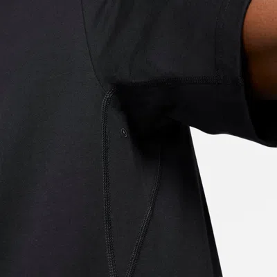 Nike Primary Training Dri-fit Short Sleeve T-shirt In Black