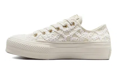 Converse (wmns)  Chuck Taylor All Star Lift Platform Low 'daisy Cord'