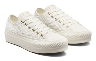 Converse (wmns)  Chuck Taylor All Star Lift Platform Low 'daisy Cord'