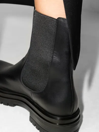 Gianvito Rossi Chester Leather Chelsea Boots In Black