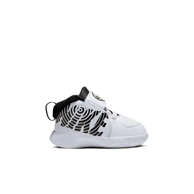 Nike (td)  Team Hustle D 9 White