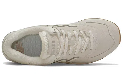 New Balance (wmns)  574 V2 Low Cut White In Neutral