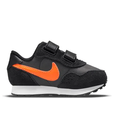 Nike (td)  Md Valiant Low-top Running Shoes Black/orange
