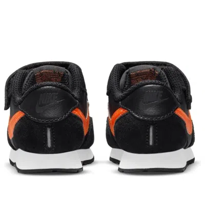 Nike (td)  Md Valiant Low-top Running Shoes Black/orange