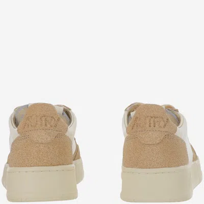 Autry Medalist Low Sneakers In Brown