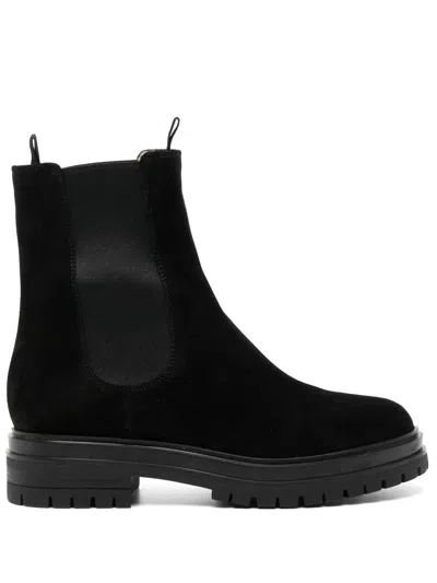 Gianvito Rossi Chelsea Boots Chester Calfskin In Black