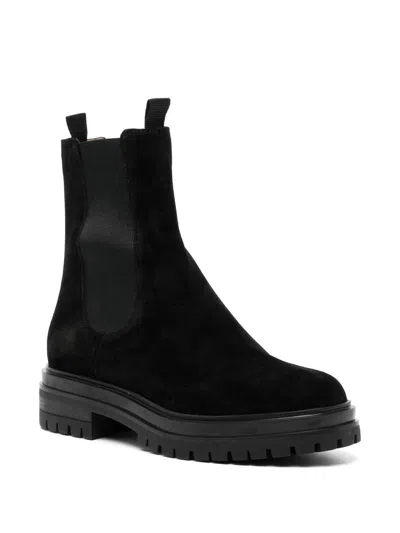 Gianvito Rossi Chelsea Boots Chester Calfskin In Black