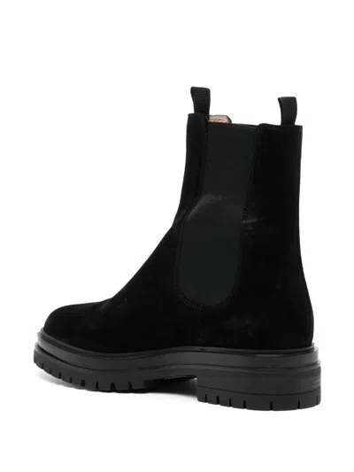 Gianvito Rossi Chelsea Boots Chester Calfskin In Black