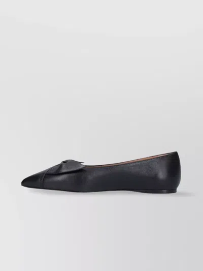 Ferragamo Bow Pointed Toe Flat Ballerina Shoes In Black