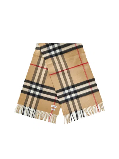 Burberry Mu Giant Chk Sfa Cs Sc