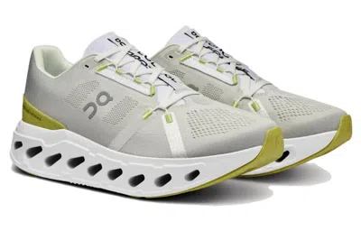 On Running Cloudeclipse 'white Sand' In Gray