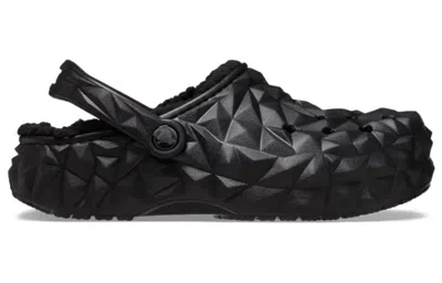 Crocs Classic Lined Geometric Clog