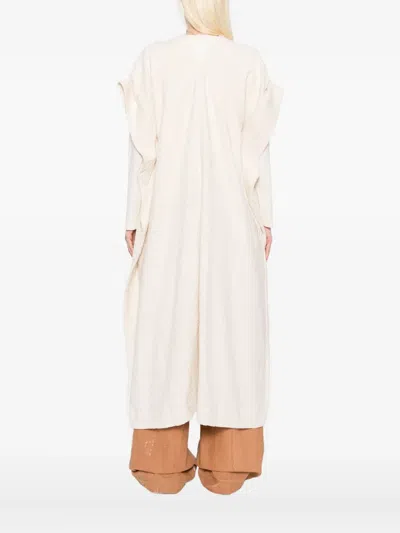 Kinyan Lam Hand-woven Sleeveless Coat