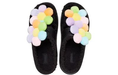 Crocs (wmns)  Classic Cozy Daisy Clogs 'black Multi'