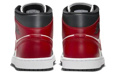 Air Jordan (wmns)  1 Mid 'black Toe'