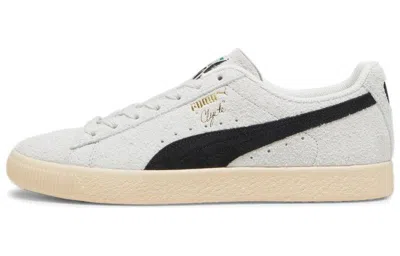 Puma Clyde Hairy Sneakers