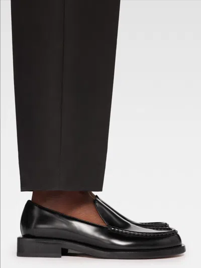 Jacquemus The Loafers Block Heal Shoes In Black