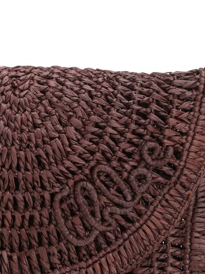 Chloé Banana Shoulder Bag In Brown