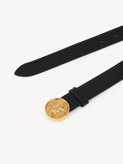 Chloé Horse-motif Medal Leather Belt In Black