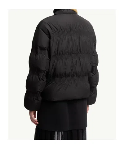 Moncler Doudoune Courte Matelassée À Fronces Ravignan In Black