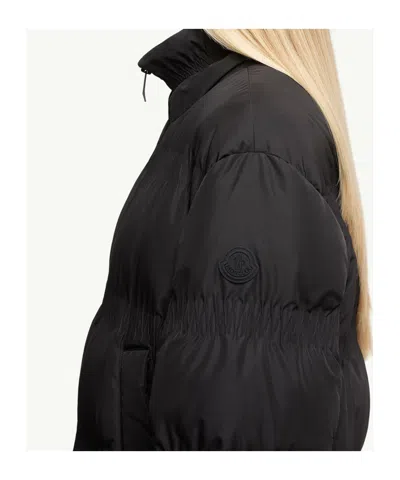 Moncler Doudoune Courte Matelassée À Fronces Ravignan In Black
