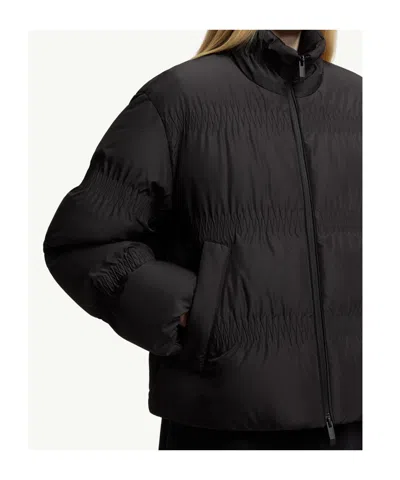 Moncler Doudoune Courte Matelassée À Fronces Ravignan In Black