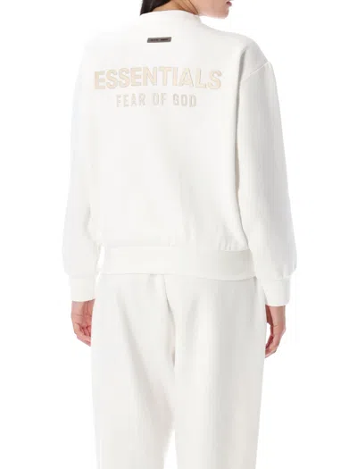Essentials Classic Fit Crewneck