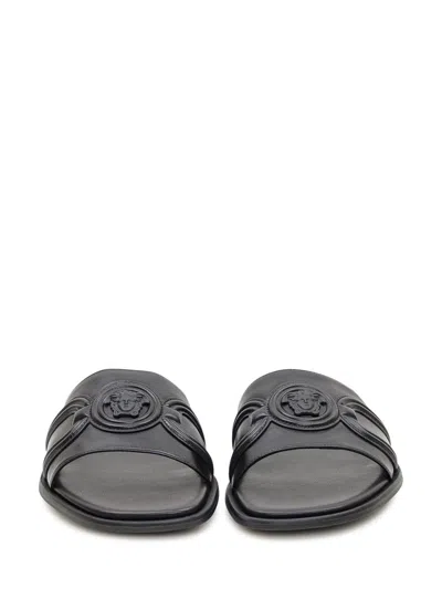 Versace Round Toe Slippers In Black