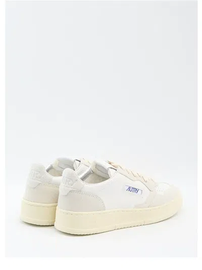 Autry Medalist Sneakers In Leather With Suede Inserts