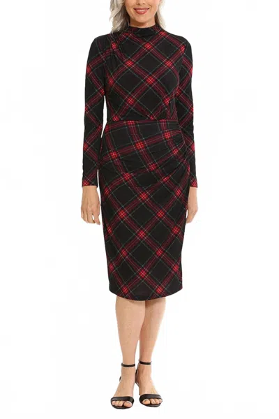 Clover And Sloane Plaid Ruched Mock Neck Midi Dress In Black Red