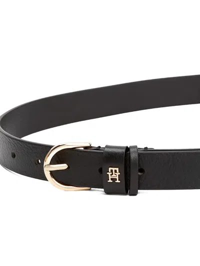 Tommy Hilfiger Logo-plaque Leather Belt In Black