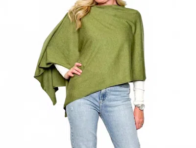 Kerisma Eden Ii Poncho In Kelly Green In Green