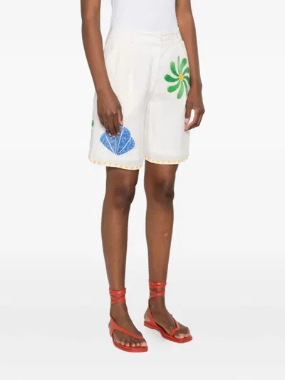 Cala De La Cruz Sia Bermuda Shorts In Neutral