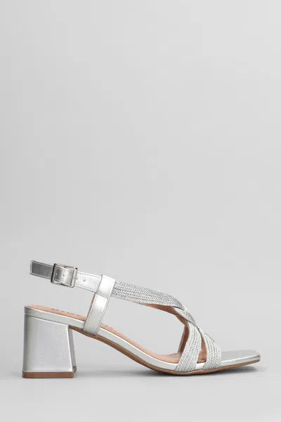 Bibi Lou Alia Sandals In Metallic