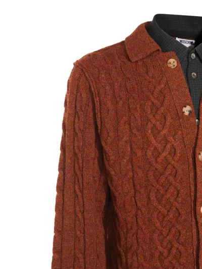 Moschino Collared Cable Knit Textured Crewneck Sweater In Brown