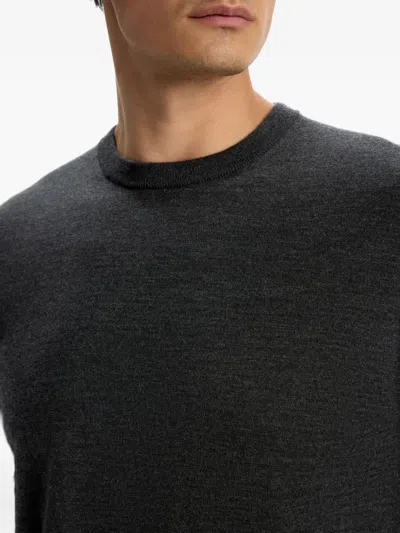 12 Storeez Short-sleeve Crew-neck Top