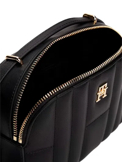 Tommy Hilfiger Quilted Logo-plaque Shoulder Bag