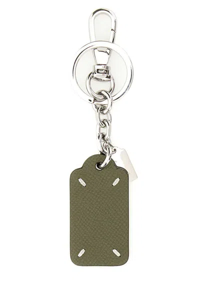 Maison Margiela Olive Green Leather Keyring In Green