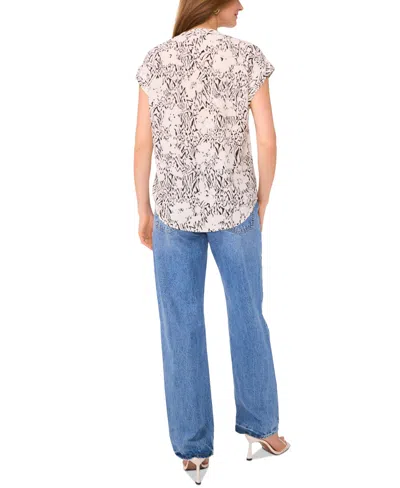 Vince Camuto Abstract Print Short Sleeve Top In Neutral