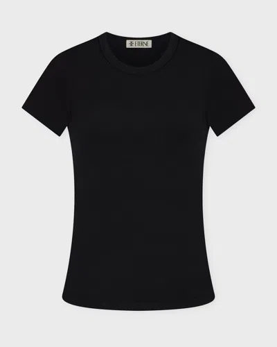Éterne T-shirt Fitted Crewneck Short Sleeve Svart