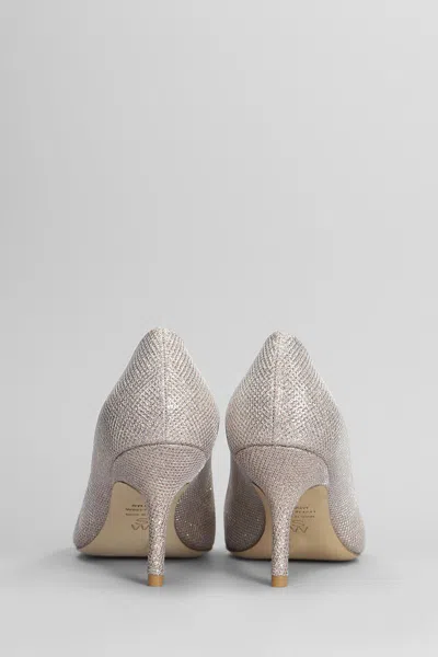Stuart Weitzman Eva 75 Pumps In Gold Leather In Metallic