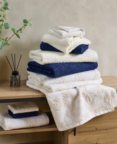 John Robshaw Maze Solid Texture Cotton Washcloth, 12" X 12" In White