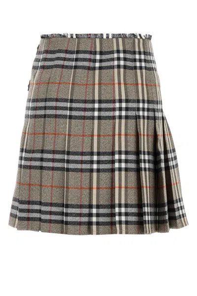 Burberry Womens Check-print Pleated Wool Mini Skirt Crater Dk Charcoal C In Multi
