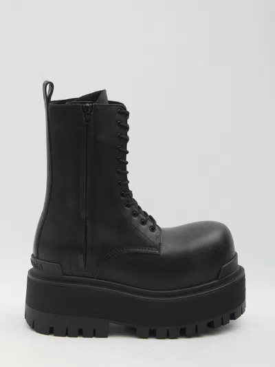 Balenciaga Black Ankle Boots With Logo Plaque On The Front And Side Zips In Leather Man