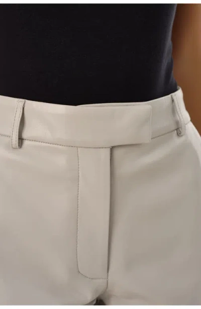 Lamarque Kaldie | Faux Leather Trouser Short In Silver