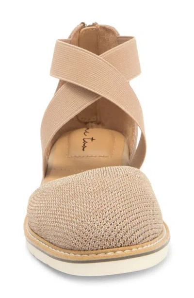 Me Too Adria Closed Toe Wedge Sandal