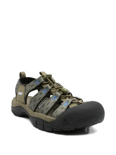Etudes Studio X Keen Patterned Sneakers