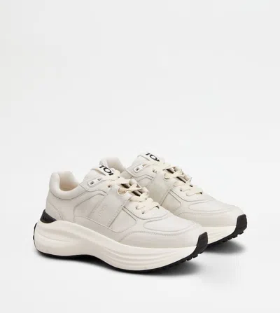 Tod's Sportiva 81l Allacciata Tec In White