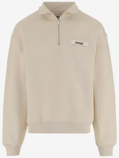 Jacquemus The Gros Grain High-collar Logo Sweatshirt In Neutral