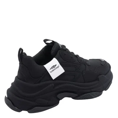 Balenciaga Triple S Sporty Low-top Sneakers In Black